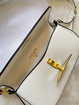 Prada Cleo kabelka - 14