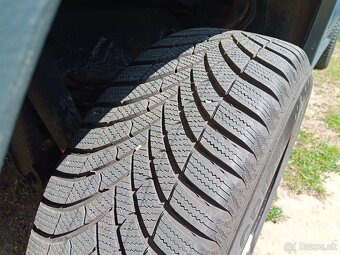 KIA SPORTAGE 1 - 14
