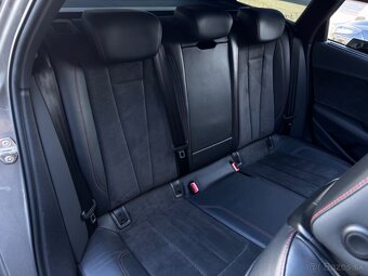 Audi A4 Avant 45 3.0 TDI Sport quattro S tronic - 14
