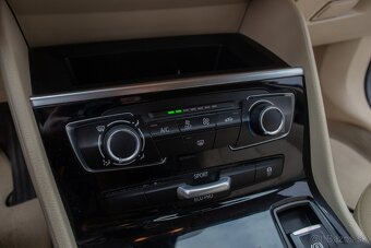 BMW Rad 2 Gran Tourer 218D - 14