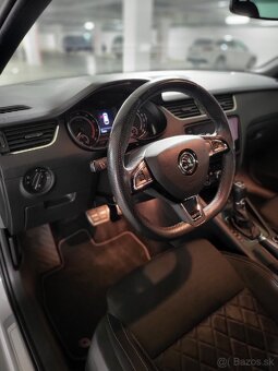 Škoda Octavia Combi 2.0 TSI 245k RS DSG
 - 14