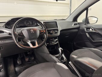 Peugeot 208 1.2 PureTech Style 2017 121 000km SK✅ - 14