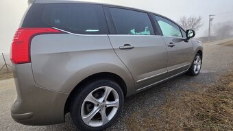 Peugeot 5008 1,6 hdi - 14
