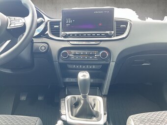 Ceed SW 1.5 T-GDi 103 kW M6 GOLD - 14