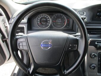 Volvo XC70 2,4D5 120KW Momentum Man. AWD 2012 DPHbez koroze - 14