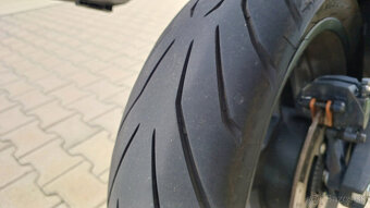 CF Moto 650 MT - 14