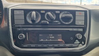 Volkswagen Up 1,0 44kW AUTOMAT - 14