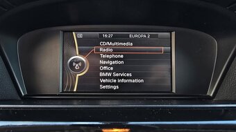 BMW LCI e91 320d - 14