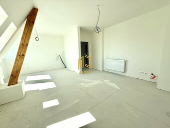 NOVÝ 2 - IZB. PODKROVNÝ BYT (57m2), SENICA, SADOVÁ Ul. - 14