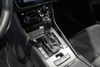 Škoda Superb Combi 2.0 TDI SCR Sportline 4x4 DSG - 14