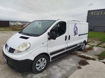 Obytna dodavka Renault Trafic - 14