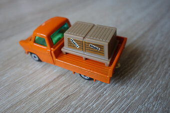 Matchbox Superfast No. 66 Ford Transit Pickup - 14