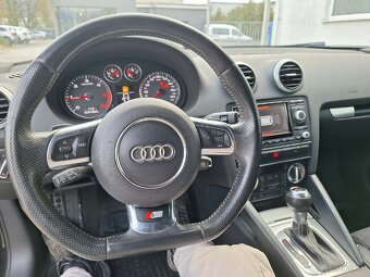 Audi a3 1.6TDI AUTOMAT  S-LINE - 14