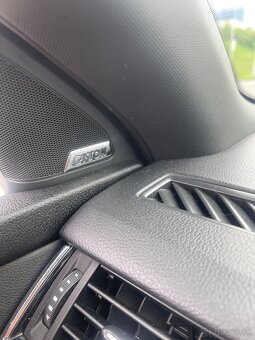 ŠKODA OCTAVIA RS 2,0tdi dsg CHALLENGE - 14