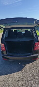 Volkswagen Touran 1.9 TDI - 14