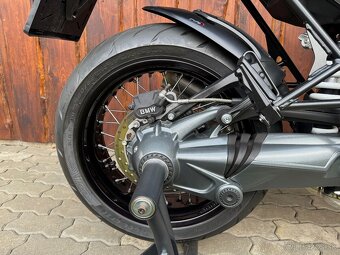 Predám BMW R nine T Black Storm - 14