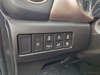 Suzuki Vitara Edition 4x4 Allgrip 1.6VVT 88KW Benzín 2018 - 14