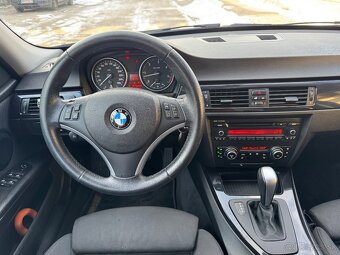BMW E90 330d LCI 2010 Automat - 14