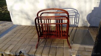 THONET Bank Vienna: Držiak na časopisy a Hojdacie kreslo - 14