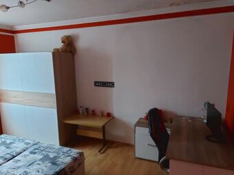 ZNÍŽENÁ CENA – Rodinný dom súp. č. 426, Zlaté Klasy - 14