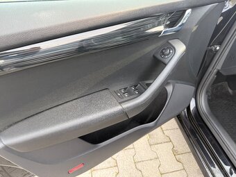 Škoda Octavia Combi 2.0 TDI 135 kW Style 7AP 4x4 - 14