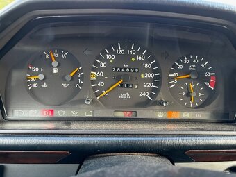 Mercedes-Benz W124 2.0i  100kw - 14