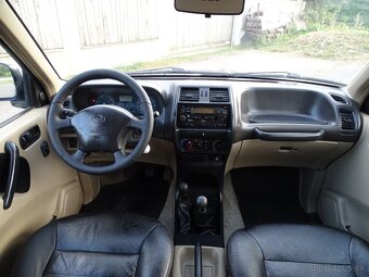 Nissan Terráno 2.7 tdi 7 miest - 14