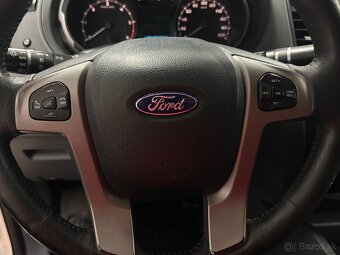 Ford Ranger 3.2 TDCi LIMITED - 14