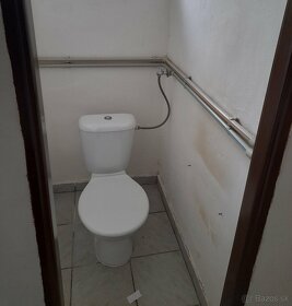 Na prenájom priestory v obci Kosihovce - 14