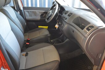 ŠKODA FABIA COMBI 1,2HTP 44kW 12/2009 Slovenské - 14