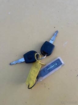 VW Transporter T4 2,5TDI 75Kw , 9 míst - 14