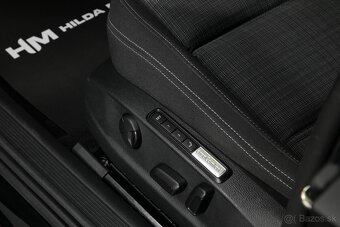 VW Passat Variant 2.0TDI 110kW Manual ACC Kamera LED Tažné - 14