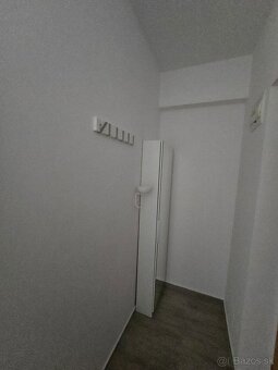 2 izbovy zariadený byt - 14