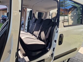 Fiat Dobló Combi 1.6 MultiJet SX 105k M6 (diesel) kup.SR - 14