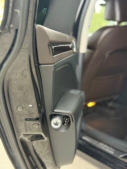 Škoda Superb II facelift 3.6 V6 FSI DSG 4x4 Lauri&klement - 14