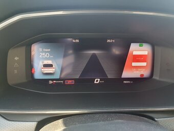 Predám Seat Leon combi style 2.0 Tdi DSG Virtual cockpit - 14