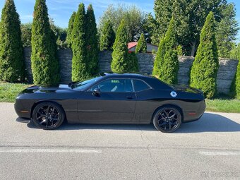 Dodge Challenger 5.7 Hemi V8 Super Track Pack - 14