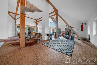 BOSEN | Farmárska usadlosť, RD, stajňa, 30 000 m² pozemok, l - 14