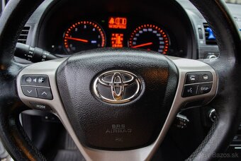 Toyota Avensis 2.0l D-4D - 14