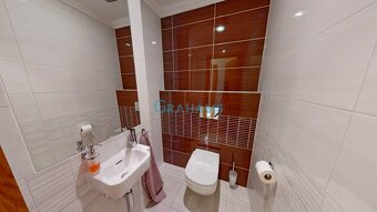 3D, predaj 3-izb. luxusného bytu, 2 x gar. státie, terasa, P - 14