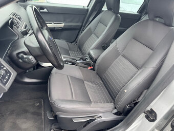 Volvo V50 2.0 D - 14