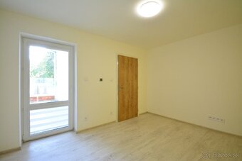 Prenájom 3 izb. byt s terasou v rod. dome, Poprad - Východ - 14