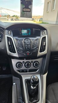 Ford Focus Kombi 1.6 TDCi DPF Sport - 14