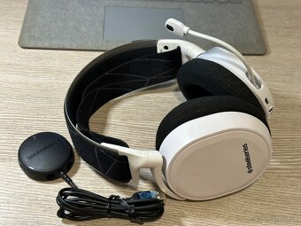 SteelSeries Arctis 7 Wireless - 14