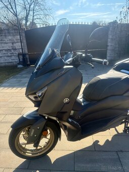 YAMAHA X MAX 125 - 14