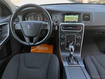 Volvo V60 D3 2.0L 150k Momentum Geartronic - 14