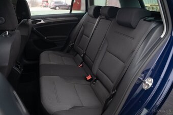 2017 VW Golf Variant 2.0 TDI 110 kW | výhrevy ACC ťažné - 14