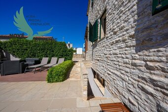 Krásna kamenná vila s bazénom na predaj - Vodice - Chorvátsk - 14