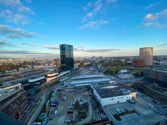 KRÁSNY 2-IZBOVÝ BYT S VÝHĽADOM NA MESTO, PARKING, SKY PARK - 14