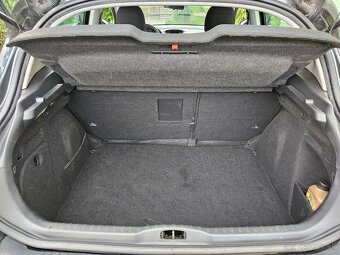 Peugeot 308 1,6 benzín 88kW - 14